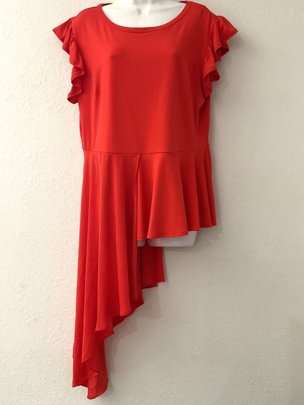 NWOT Red Asymmetric Peplum Top Ruffle Flutter Sleeve Women's Large New
